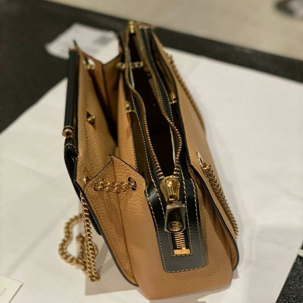 VBH HandBag - Picture 3 of 6